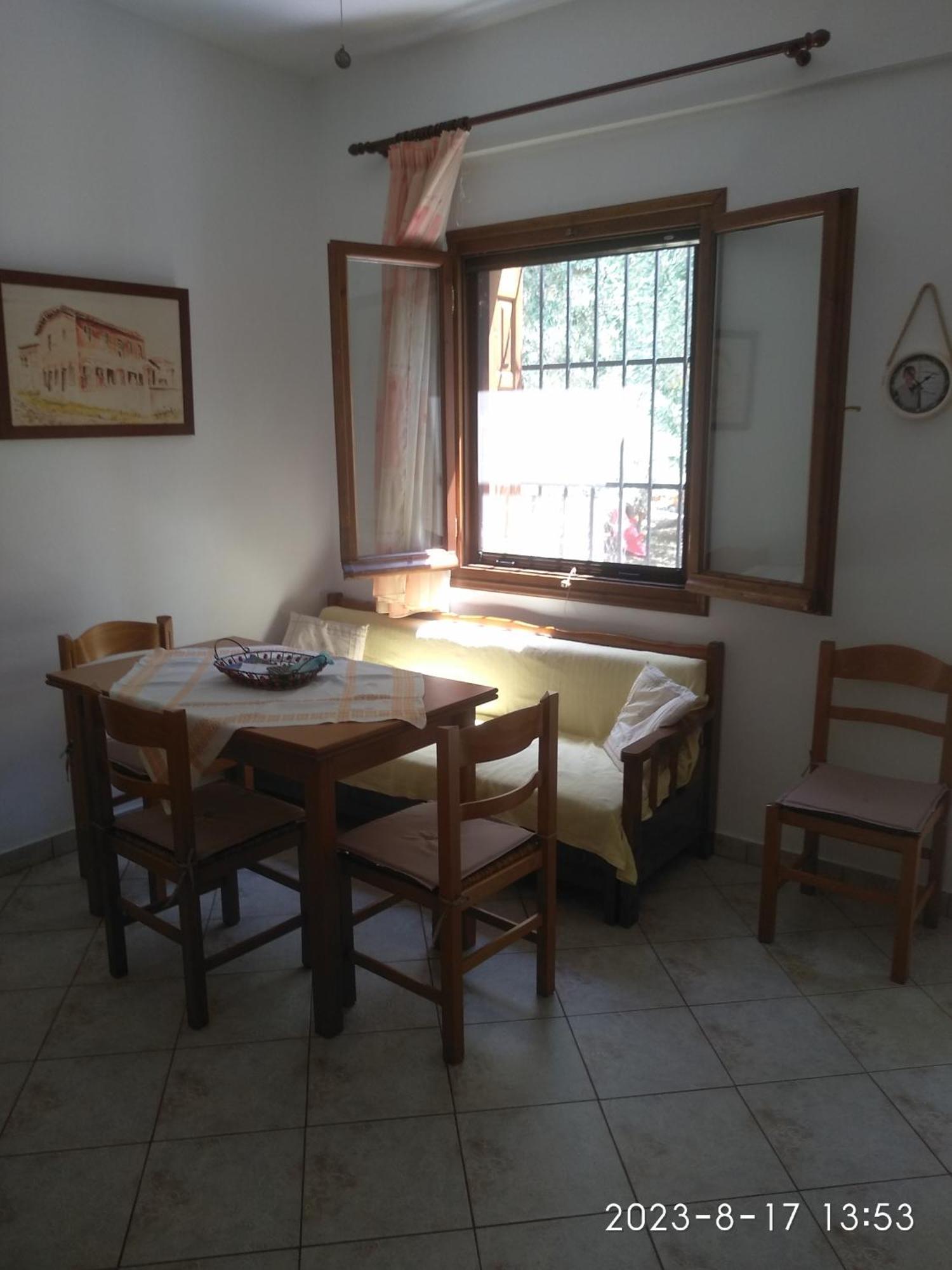 The Small House In The Olive Grove Lefokastro Exterior photo